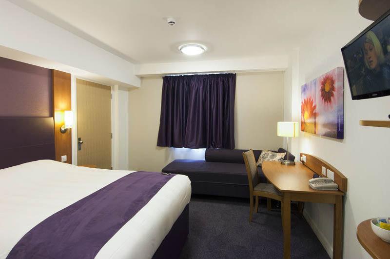 Premier Inn 헌베이 외부 사진
